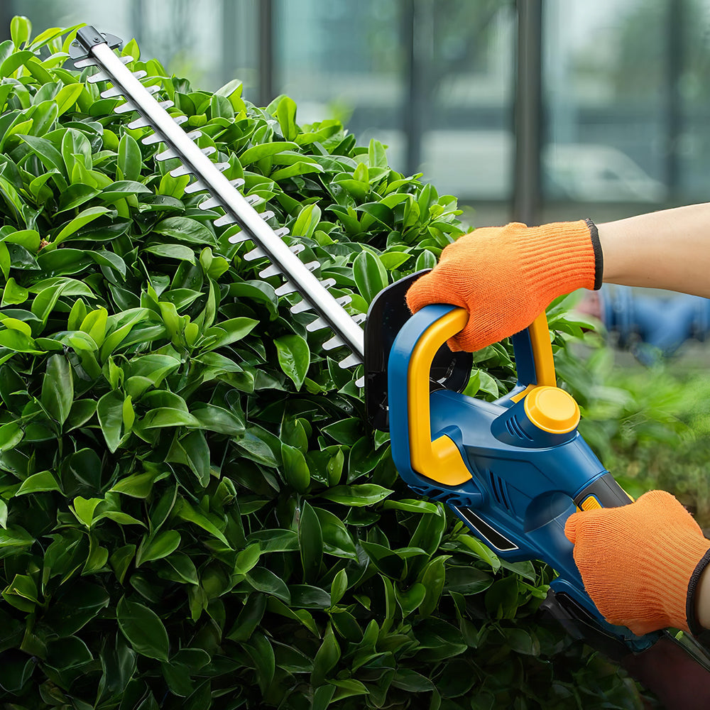 20V Hedge Trimmer | 22" Rotating Handle & Dual-Action Blade